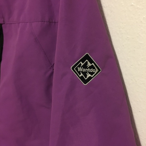 Wantdo Outdoor Jacket With Hood Size Small Purple and Black - Picture 3 of 8